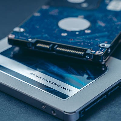 Choosing the Right Hard Drives: HDD vs SSD